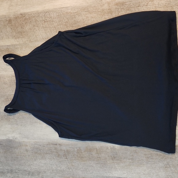 Banana Republic Black Sleeveless Tank Top - Picture 2 of 4
